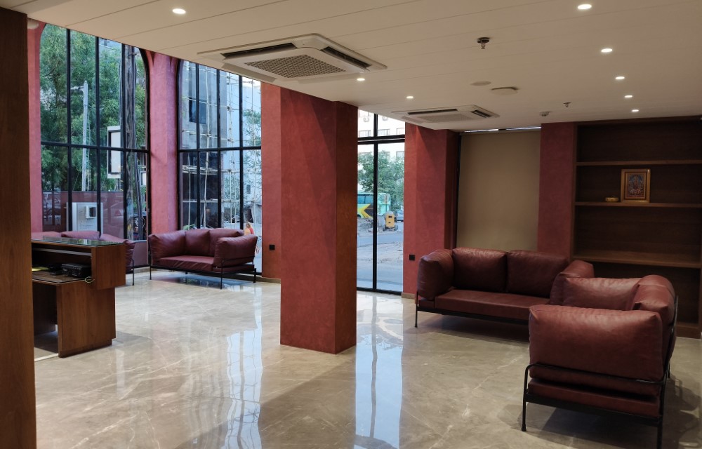 HOTEL LEISURE